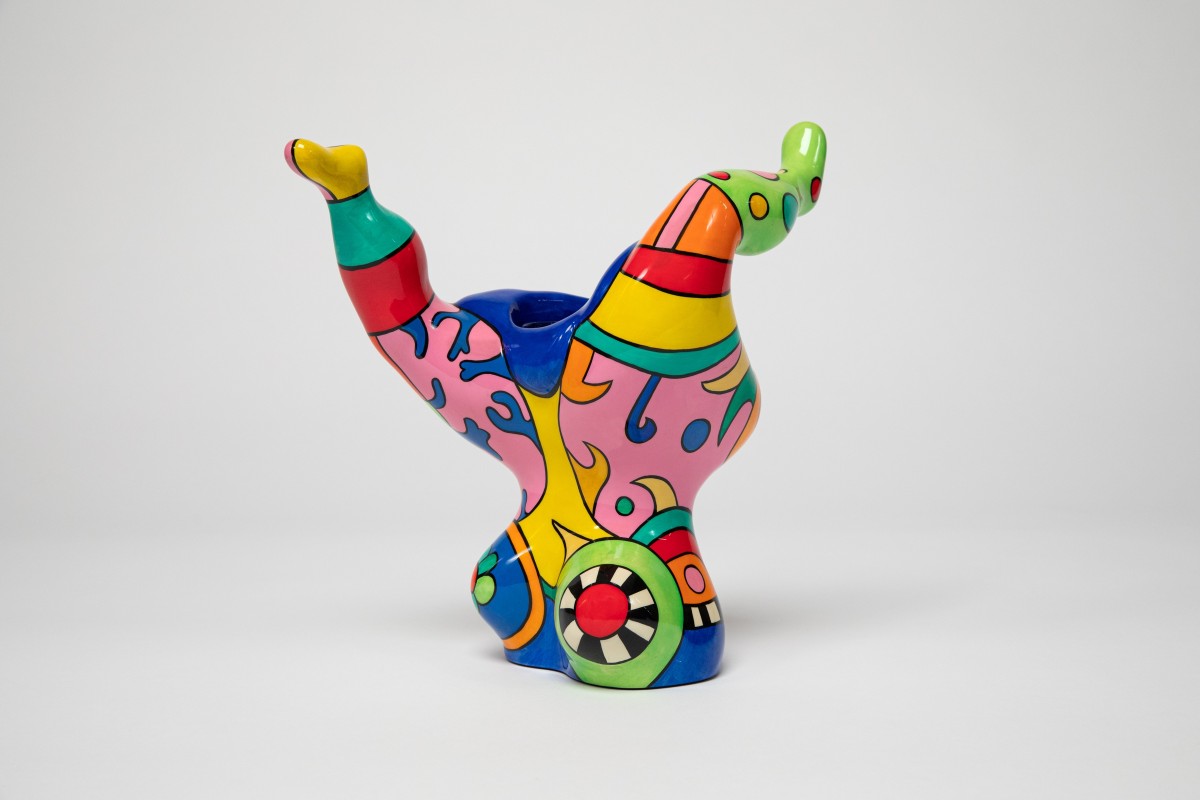 Niki de Saint Phalle, "Vase - Upside Down Lady", 1999, La Jolla, California, Polyester resin, Gift of the Artist, 2001-29-003A-B.