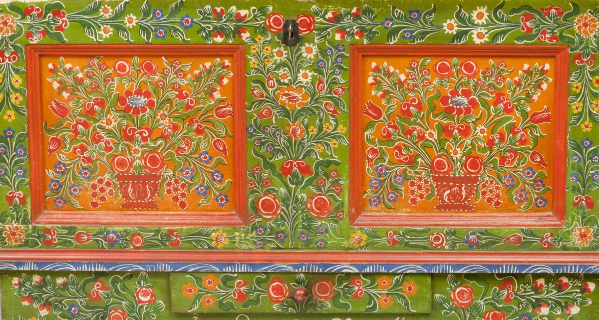 Dowry Chest (detail), 1914, village of Toroczko, Romania, wood, metal alloy. Collection Mingei International Museum. Gift of Katalin Kadar Lynn. Photo by Tim Siegert. 2011-18-001.