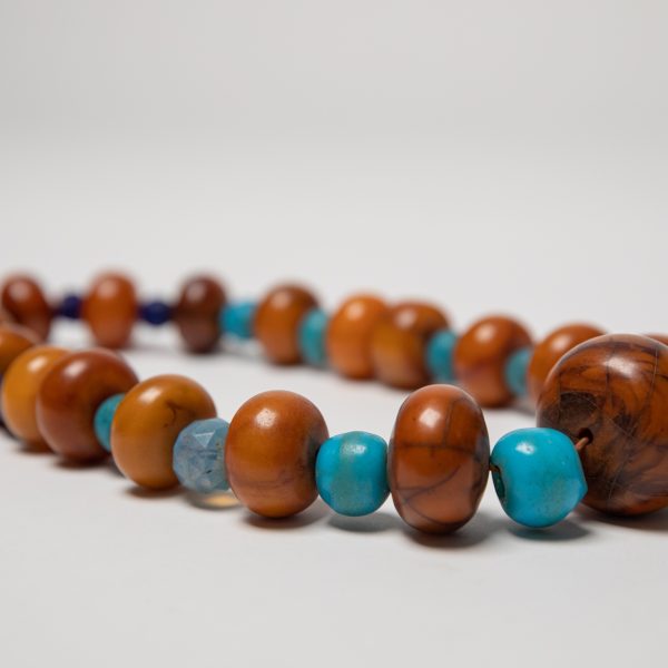 2020-001-815, Necklace, Mingei International Museum, The Bead Museum, Gift of Gabrielle Liese.