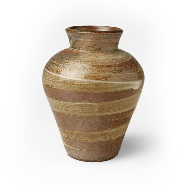 Bottle Form, Martha Longenecker,  c. 1977, Mashiko, Tochigi Prefecture, Japan, stoneware. Collection of the Estate of Martha Longenecker. Photo by Lynton Gardiner. L48-01-046